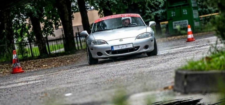 Automobilių slalomo varžybos 