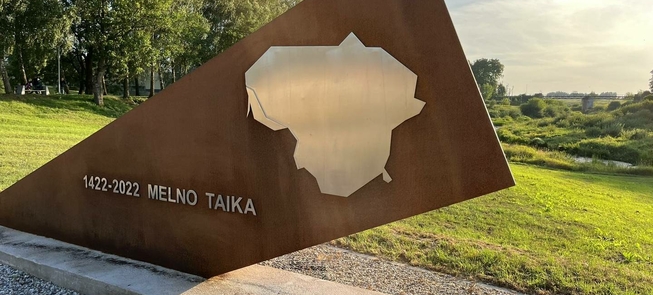 Paminklas Melno taikai atminti
