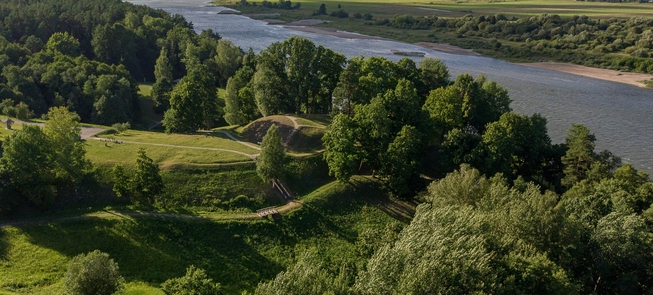 Sudargo piliakalnių kompleksas