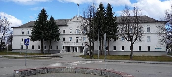 Šakių miesto rotušė